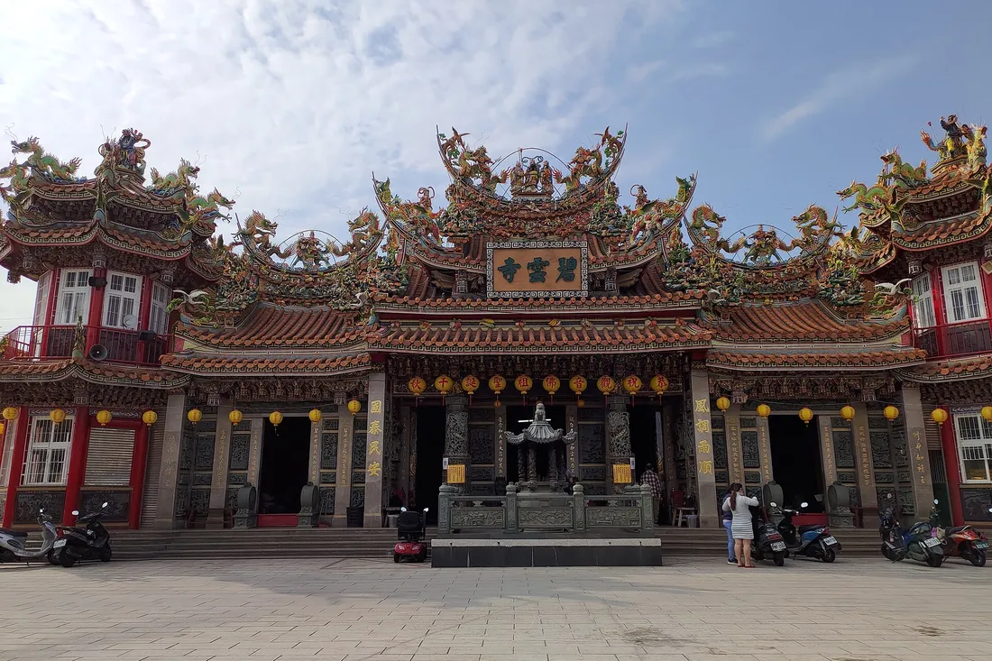 小琉球景點推薦|碧雲寺 小琉球碧雲寺